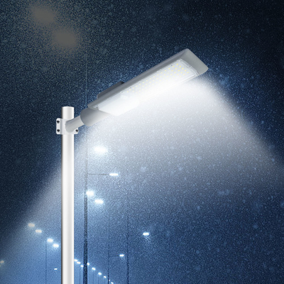 Luz de calle LED impermeable personalizable IP65 Nivel y larga vida útil 30000HRS para la durabilidad